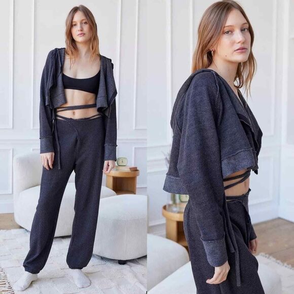 NWT Urban Outfitters Out From Under Koa Open Front Hoodie Cardigan Sweatshirt S - Picture 1 of 8